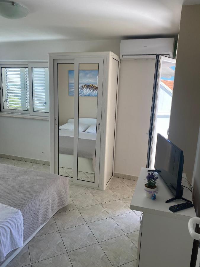 Apartmani Leona Bibinje Exteriör bild